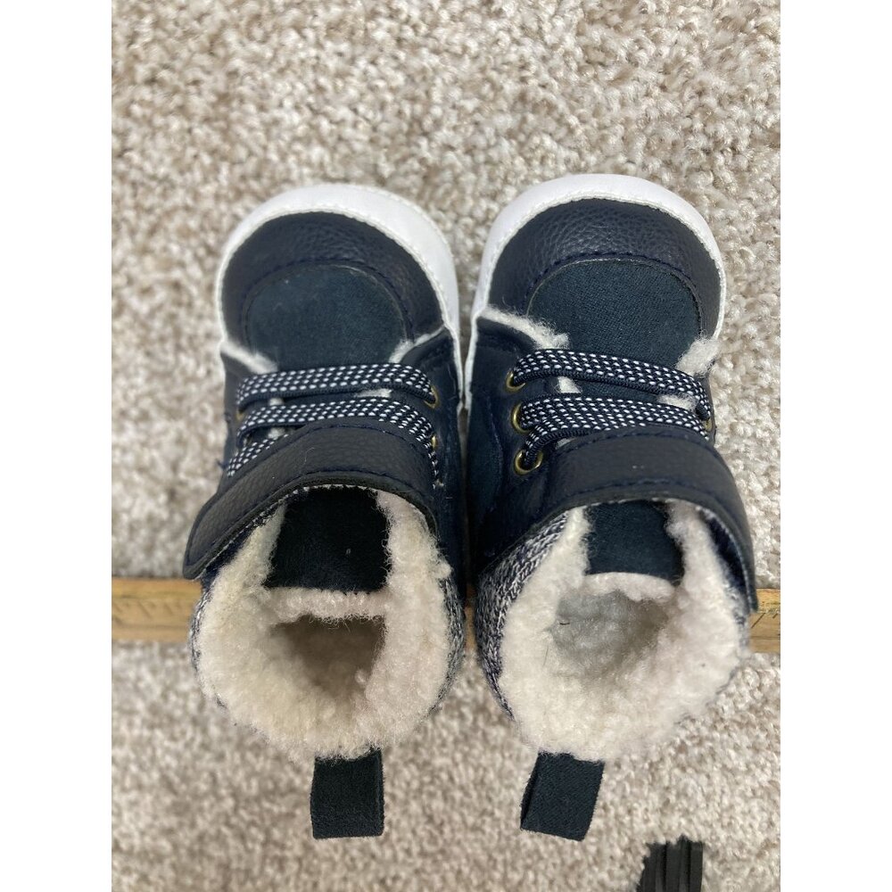 Cozy Baby First Step Shoes Navy Blue & White Fleece Lining 6-12 Months
